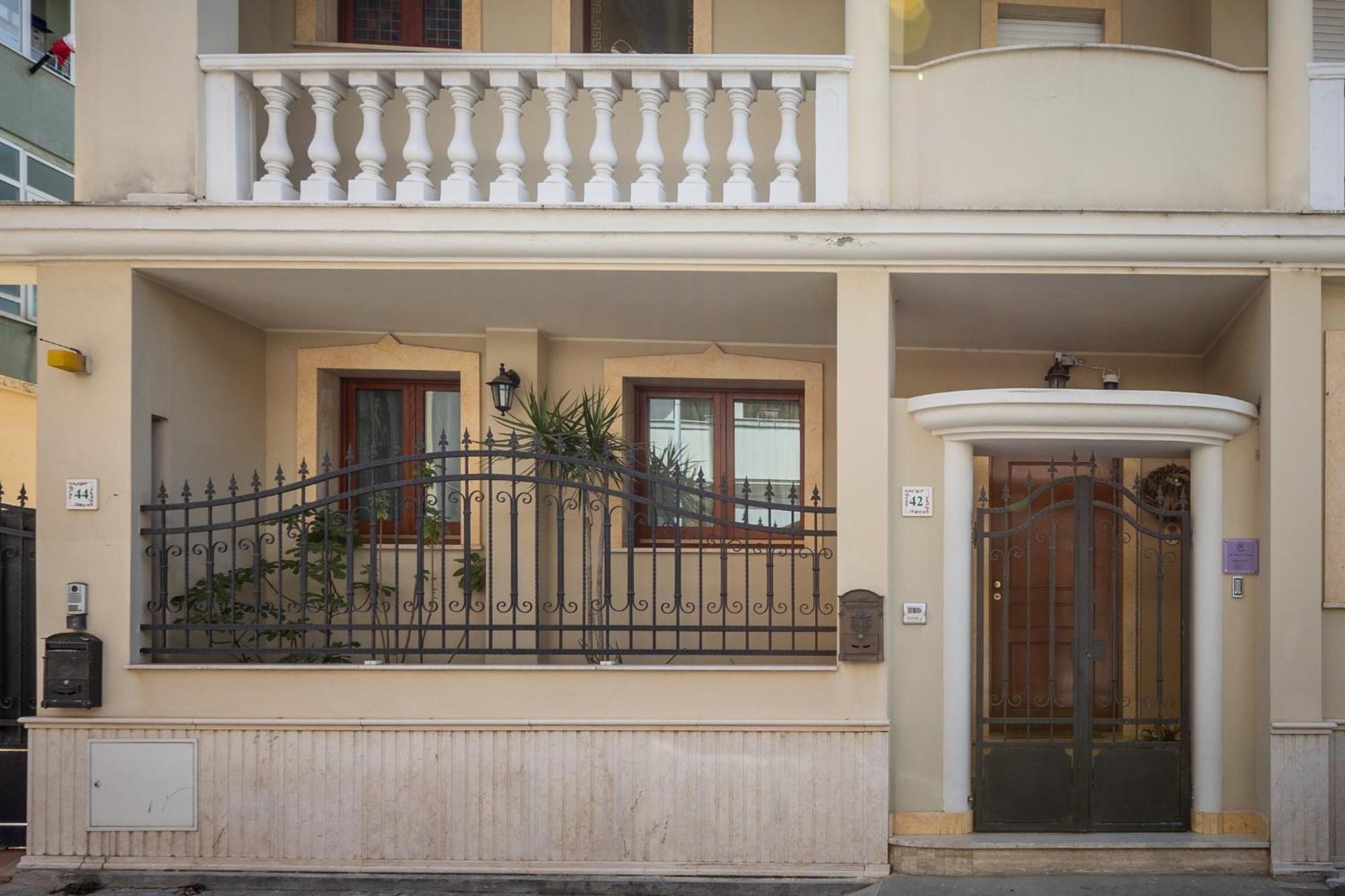 Апартаменты La Casa Di Tonina Куарту-Сант'Элена Экстерьер фото